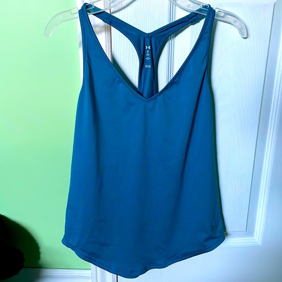 Under armour tank - Picture 1 of 3